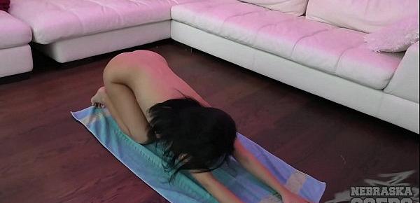  sexy amanda louise naked yoga